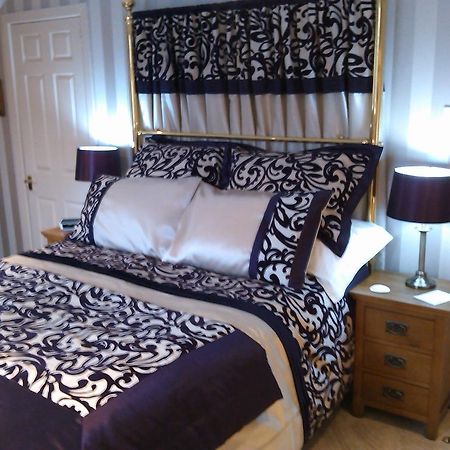 The Old Chapel B&B 로스트위델 객실 사진