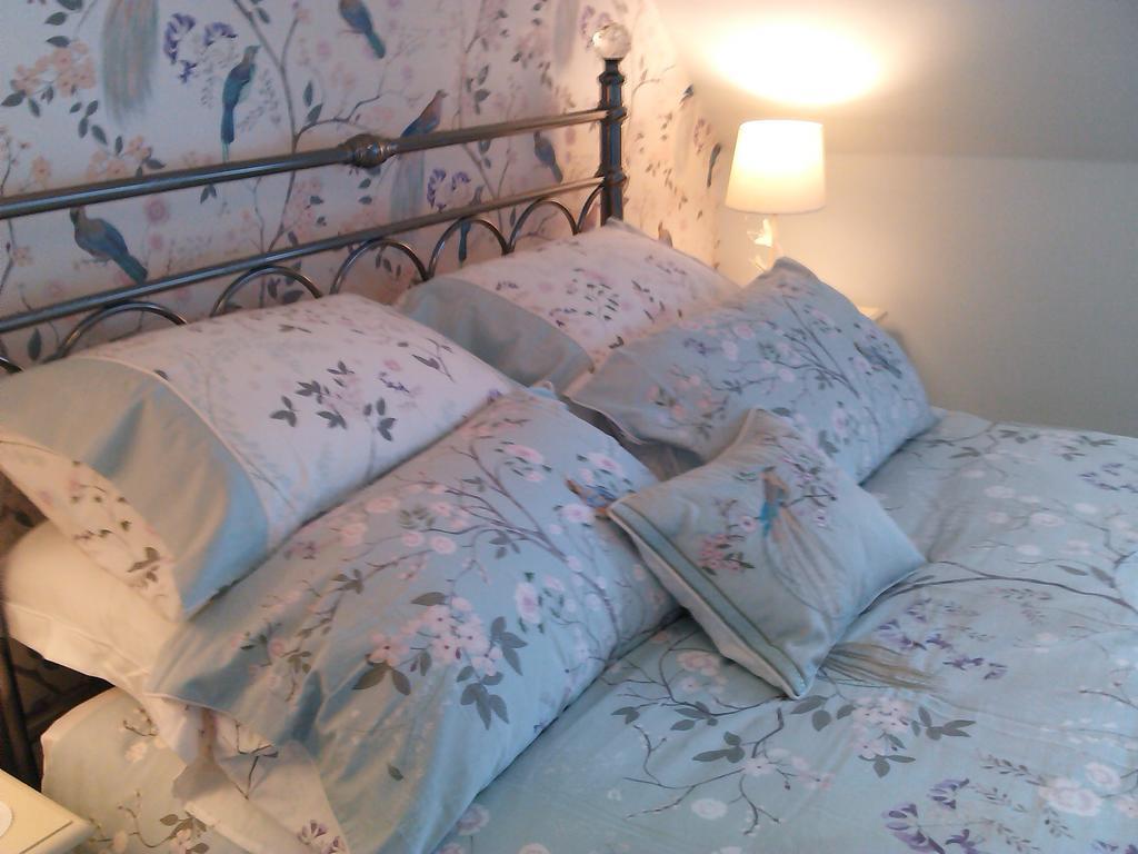 The Old Chapel B&B 로스트위델 객실 사진